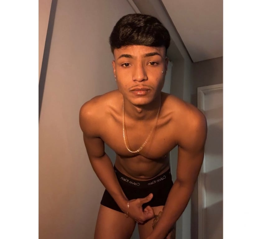 Acompanhantes masculinos Sao Paulo SP Consolação - images_alt_text Arthur Novinho🔥