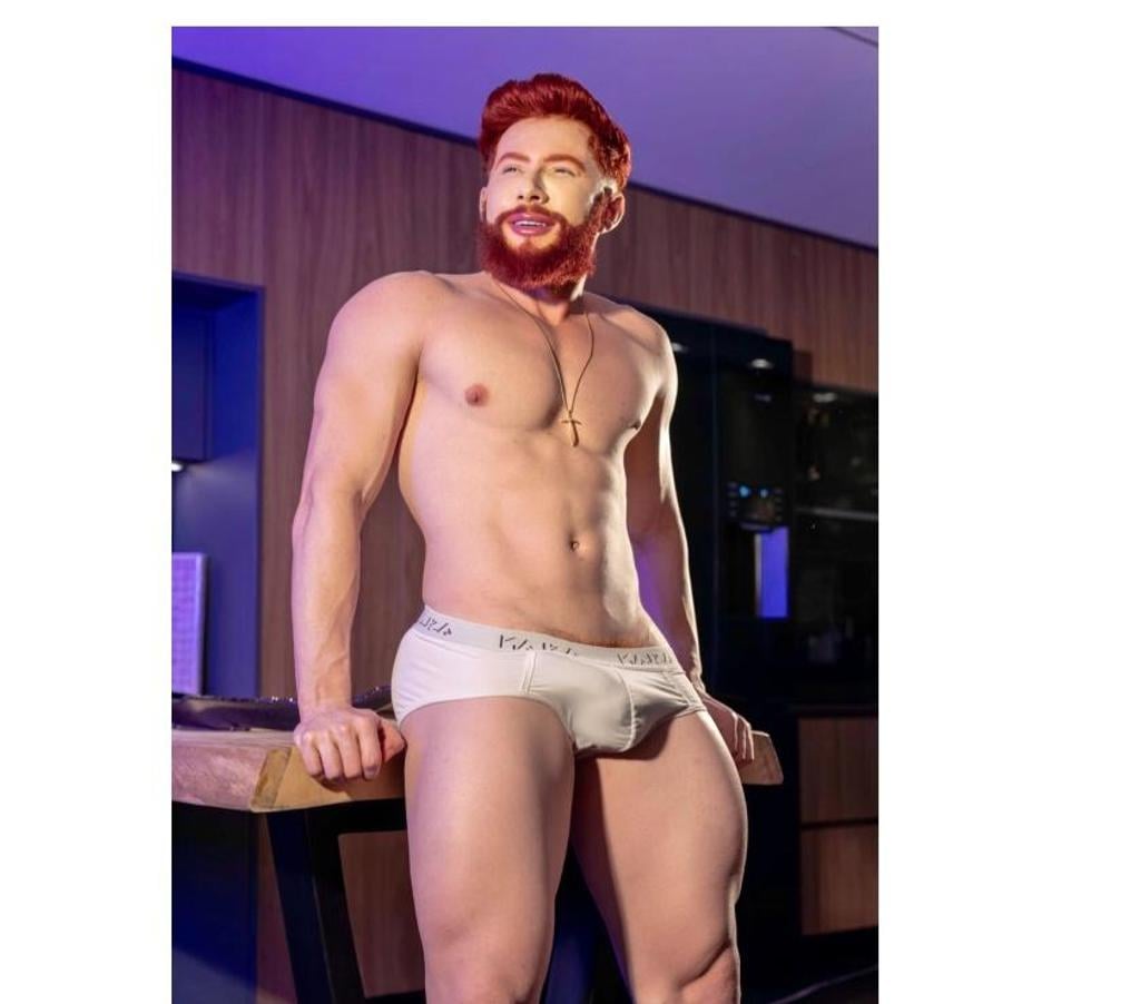 Acompanhantes masculinos Rio de Janeiro RJ Copacabana - Fotos para Ruivo ativo 22 cm massagem