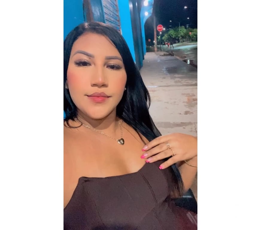 Garotas de programa Uruara PA - Fotos para Me coma ate arder,um beijo gostoso com mordidinha