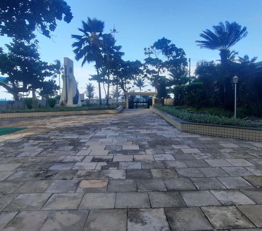 Apartamentos a venda Recife PE - images_alt_text Vendo apto na Av Boa Viagem. Edf Portugal. 204m2