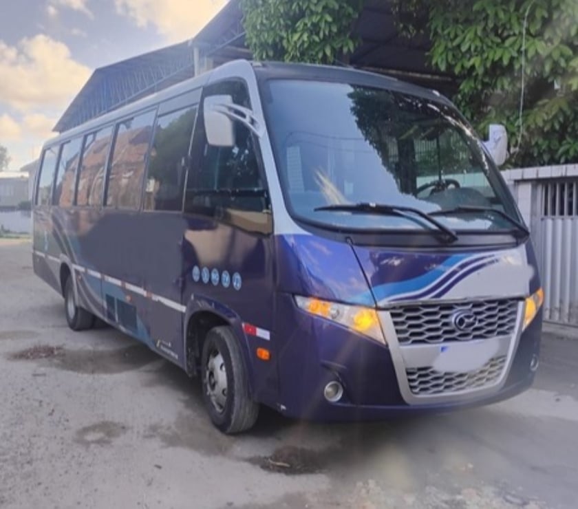 Ônibus usados Cidade Industrial de Curitiba Curitiba PR - Fotos para Micro Onibus Volare W-8 On ano 2014 cód.9698