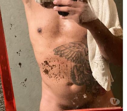 Encontros Casuais - Fotos para Moreno tatuado, saio com sua esposa, e deixo ela realizada