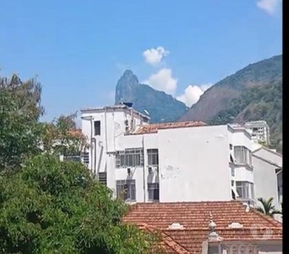 Casas para comprar Botafogo Rio de Janeiro RJ - Fotos para 2 quartos com mas 1 Dep completa em botafogo