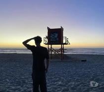 Sou solteiro carinhoso e extrovertido muito romântic