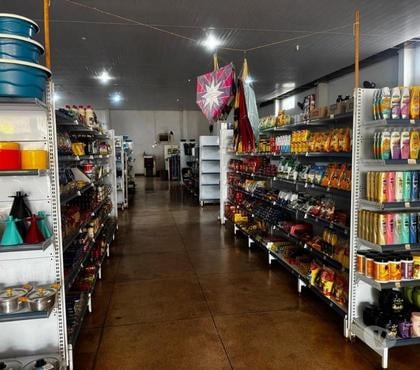 Aluguel imóveis comerciais - images_alt_text ponto comercial supermercado