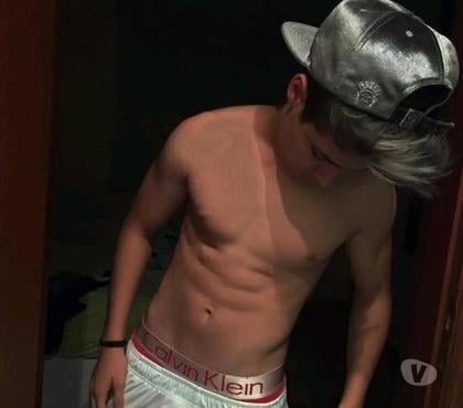 Homem procura homem - Fotos para Sou carinhoso respeitador extremamente calmo