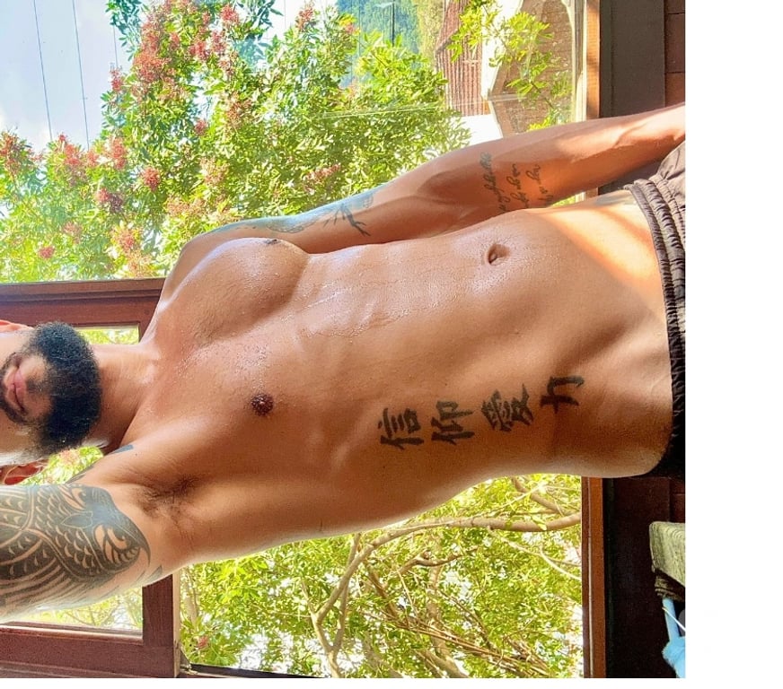 Acompanhantes masculinos Florianopolis SC Lagoa da Conceição - Fotos para Jeferson Oliveira