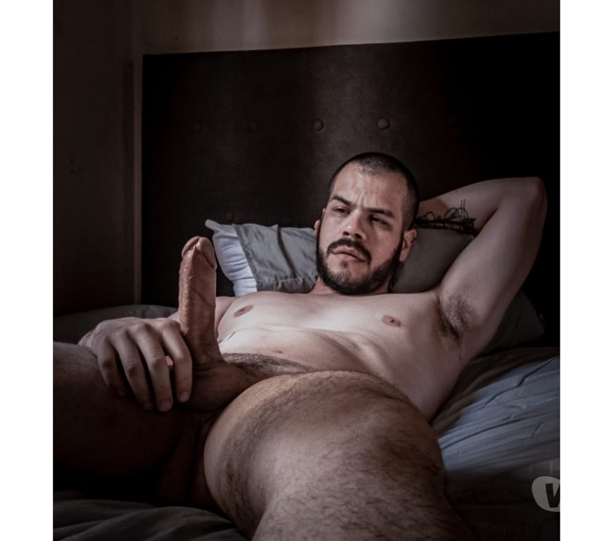 Acompanhantes masculinos Curitiba PR Matriz - Fotos para ATV COM LOCAL 22cm