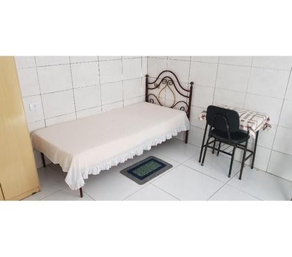 Casas para alugar Cajuru, Curitiba Curitiba PR - Fotos para Quitinete mobiliada para 1 rapaz sozinho no Capão da Imbuia