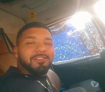 Encontros Casuais Campeche Florianopolis SC - Fotos para Sou de tapera só por uma foda moreno 23 anos 1:81 de altura