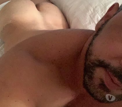 Homem procura homem - Fotos para Passivo com local macho tenho namorada ela não sabe discre