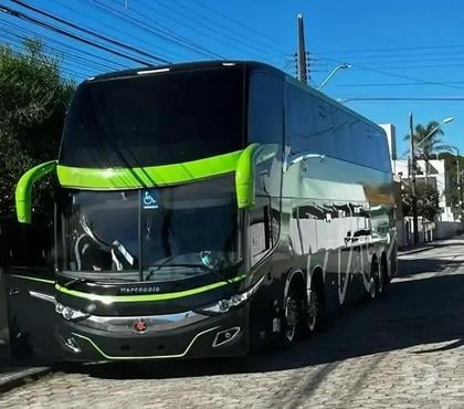 Ônibus usados Matriz Curitiba PR - Fotos para VOLVO – DD – 2015 – RF. 7087