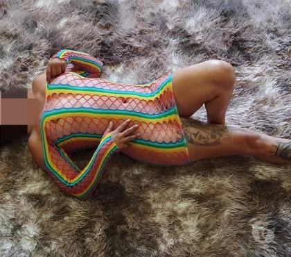 Acompanhantes - Fotos para Baixinha safadinha