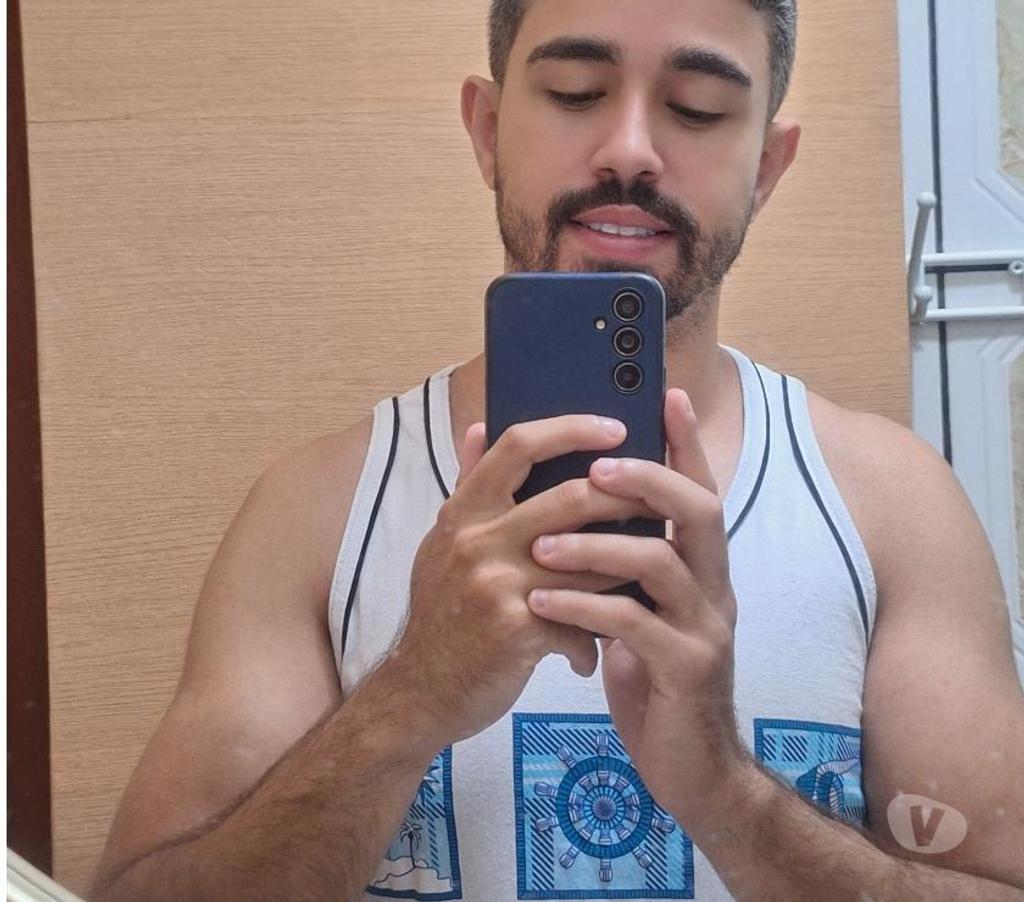 Acompanhantes masculinos Curitiba PR Matriz - Fotos para Massagem Tantrica Nuru