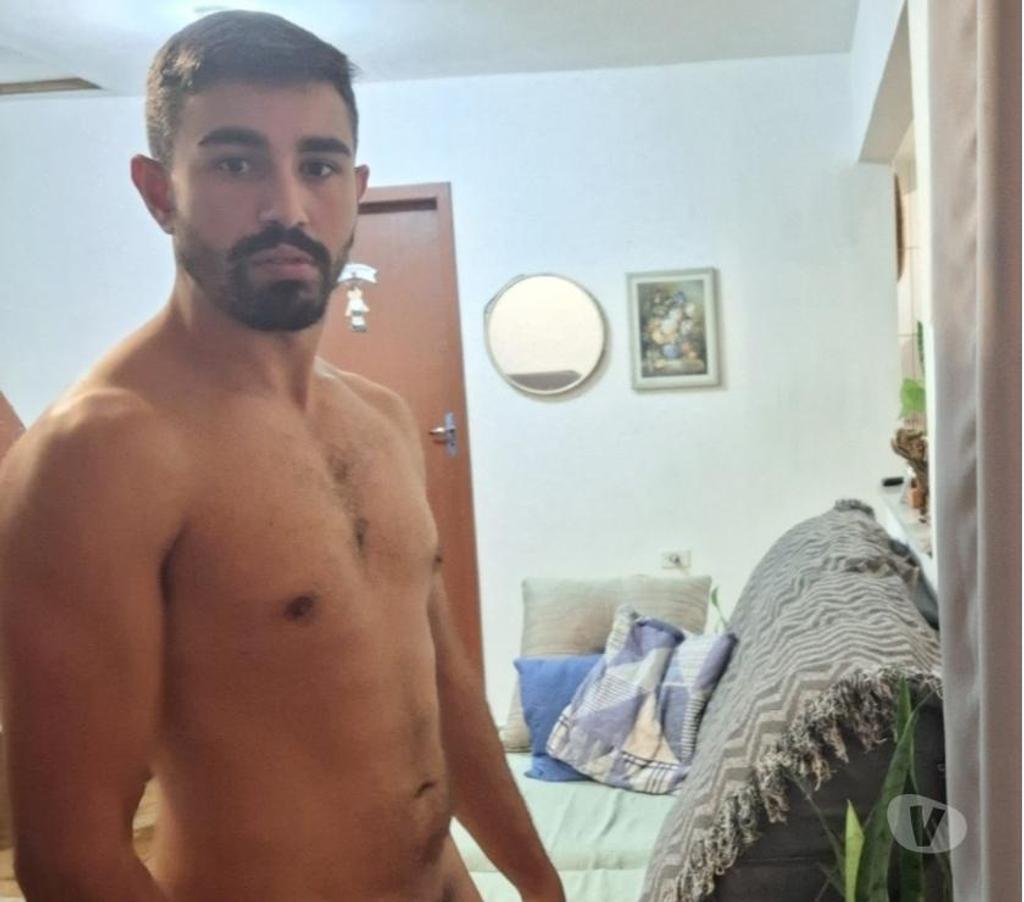 Acompanhantes masculinos Curitiba PR Matriz - Fotos para Massagem Tantrica Nuru