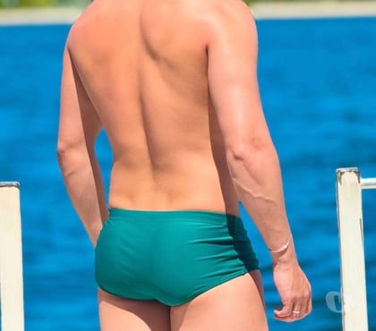 Encontros Casuais - Fotos para Abaixo de 50 nao me chame busco ativo acima de 50