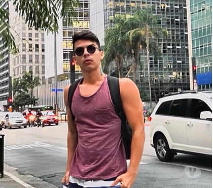 Fotos para NOVINHO MACHO ATIVO SACUDO E DOTADO 22CM