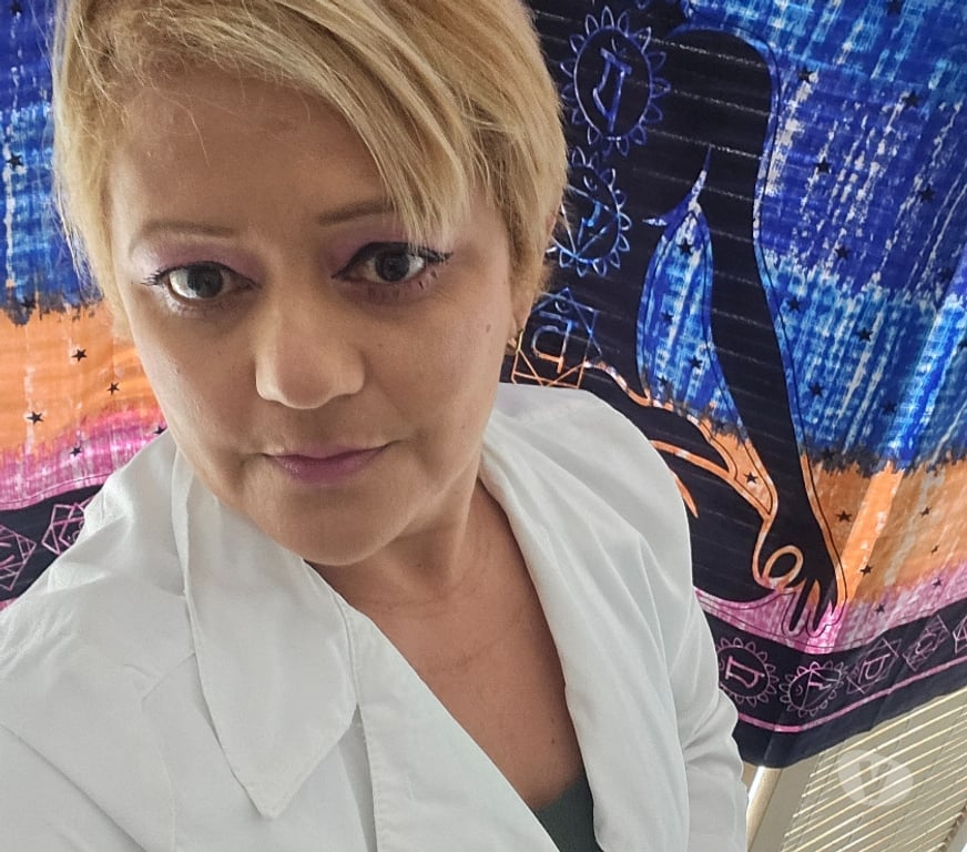 Bem-Estar - Saúde - Beleza Curitiba PR Fazendinha-Portão - Fotos para Val massagem profissional e relaxante