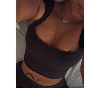 Acompanhantes - Fotos para Moreninha safada