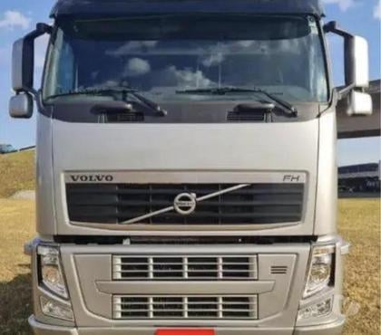 Caminhão usado - Fotos para Faço condições no parcelamento ou no Avista