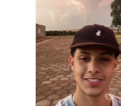 Homem procura homem - Fotos para Alguém para conversar ?