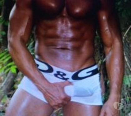 Fotos para Negro dotado com uma geba de 24