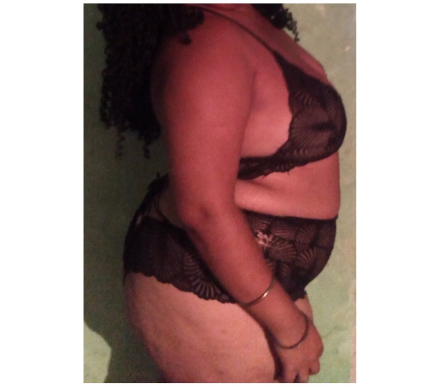 Garotas de programa Sao Goncalo RJ - Fotos para Gordinha gostosa xereca apertadinha local Jardim Catarina