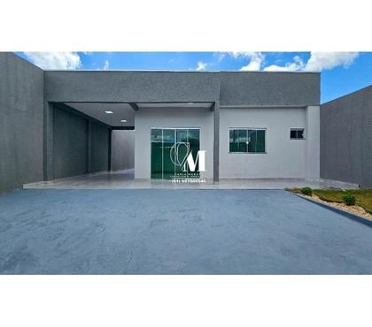 Apartamentos a venda - Fotos para Casa de médio padrão no Camping Club. Aceita financiamento