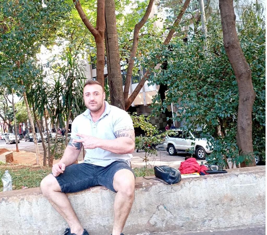 Acompanhantes masculinos Sao Paulo SP República - Fotos para Igor gaúcho dominador