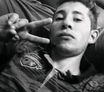 Sou homem a procura de casais para curti um sexo a tres