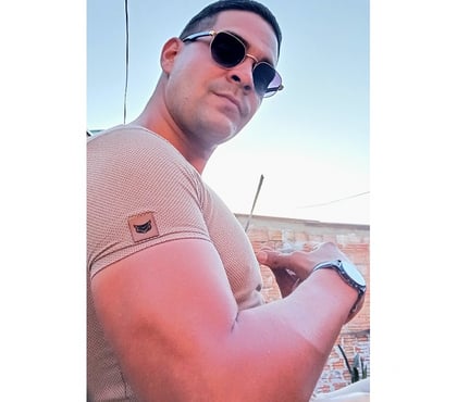 Encontros Sexuais - Fotos para Sair com mulheres e casal