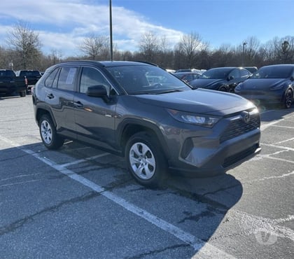 Carros usados - Fotos para Toyota RAV4 LE FWD 2019