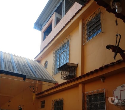 Casas a venda Bangu Rio de Janeiro RJ - images_alt_text CASA TRIPLEX COM TERRAÇO-REALENGO