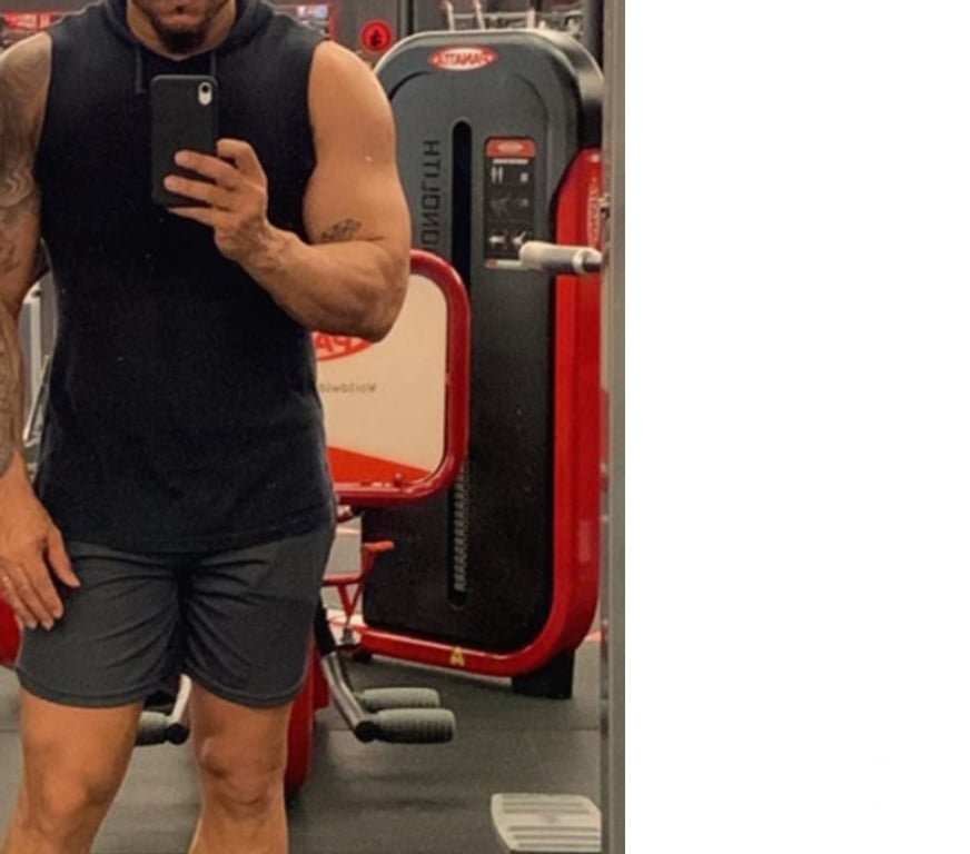 Acompanhantes masculinos Salvador BA Amaralina - Fotos para Massagem Relaxante Sensual e tântrica