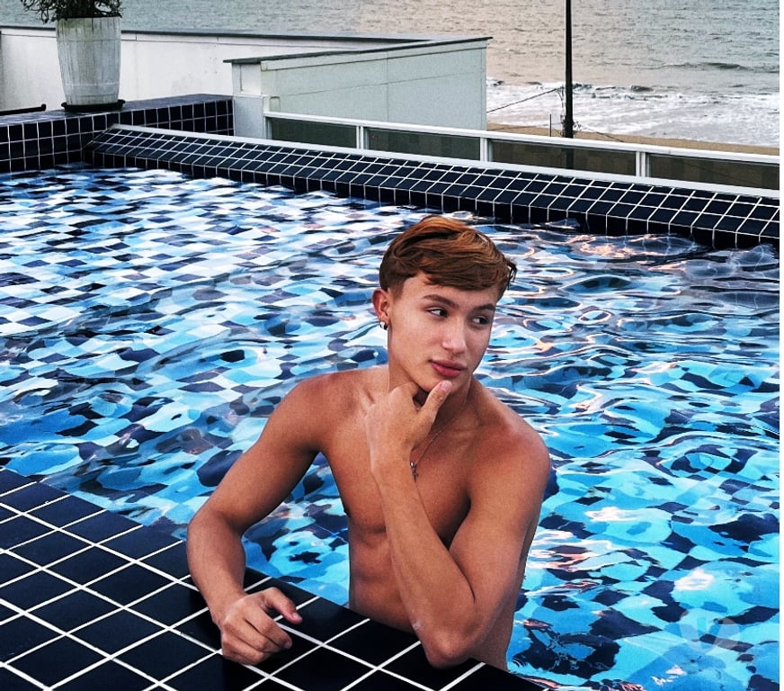 Acompanhantes masculinos Sao Paulo SP Vila Mariana - Fotos para Novin loirin, recém chegado na cidade!