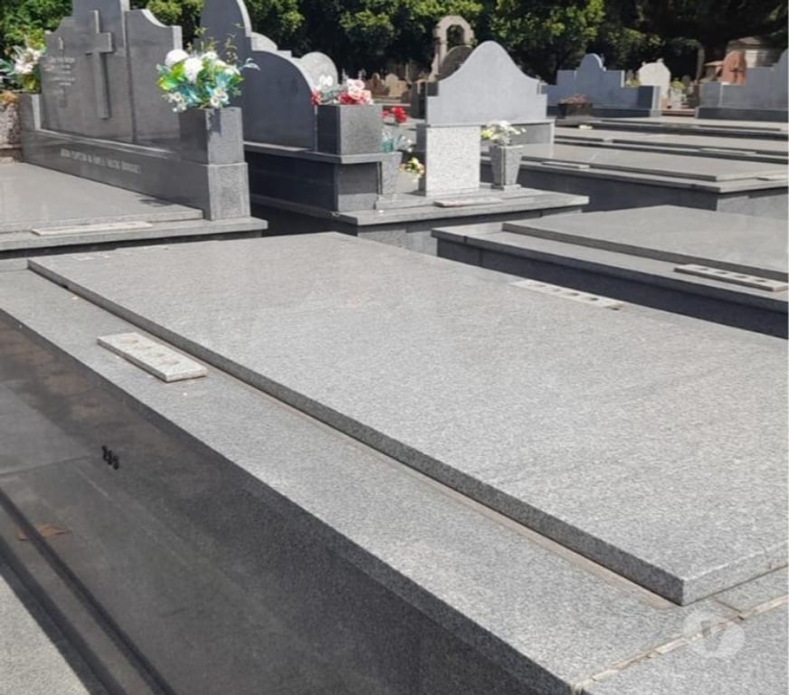 Terrenos Rio de Janeiro RJ Outros Bairros Rio de Janeiro RJ - Fotos para Jazigo Perpetuo Tradicional - Cemitério Penitência Caju