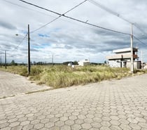 Lote de esquina no Moinho de vento) - Jaguaruna SC