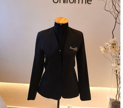 Roupas e Acessórios - images_alt_text Blazer feminino personalizado