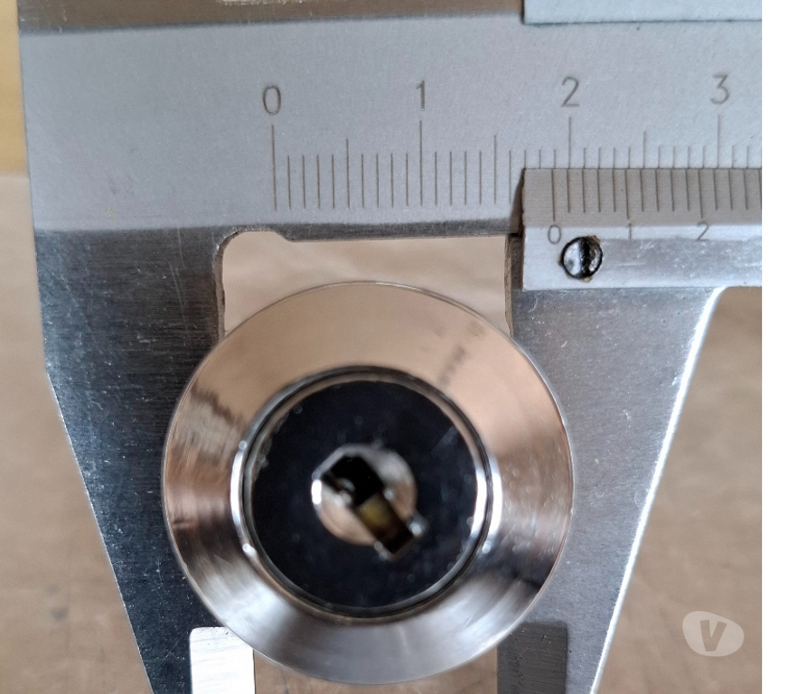 Diversos Sao Paulo SP Freguesia do Ó - images_alt_text Cilindro Para Gaveteiro e Caixa de Correio 3F