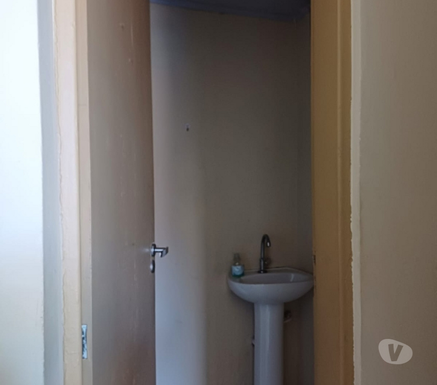 Aluguel Loja Sao Paulo SP Outros Bairros Sao Paulo SP - Fotos para Sala Comercial de Esquina c 85 m².Taboão da Serra.