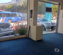 Sala Comercial de Esquina c 85 m².Taboão da Serra.