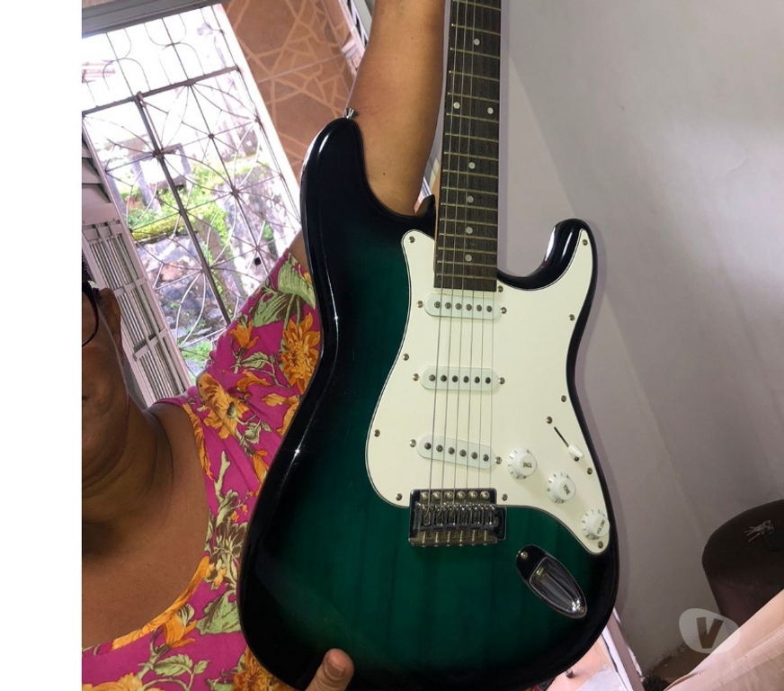 Instrumentos musicais Salvador BA Paripe - images_alt_text Guitarra semi nova Vogga