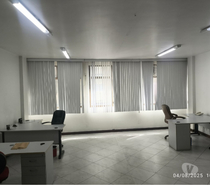 SALA COMERCIAL PROXIMO AO METRO URUGUAINA