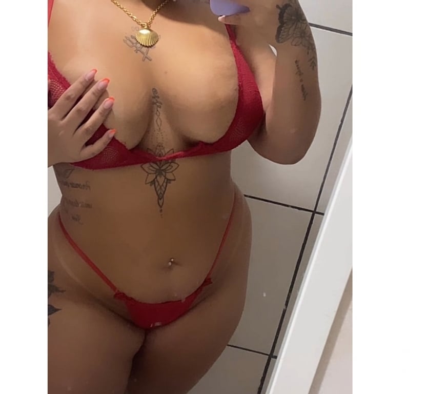 Garotas de programa Volta Redonda RJ - Fotos para Bem safadinha 😈🌶️