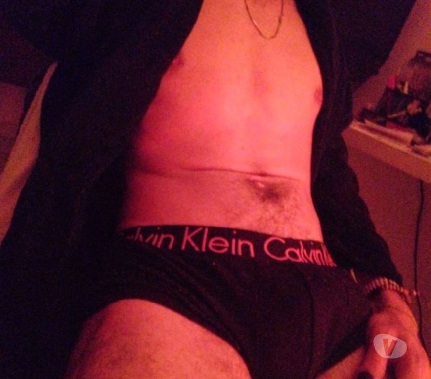 Acompanhantes masculinos Sao Paulo SP Barra Funda - Fotos para Serviço discreto e sigiloso para casados e outros.