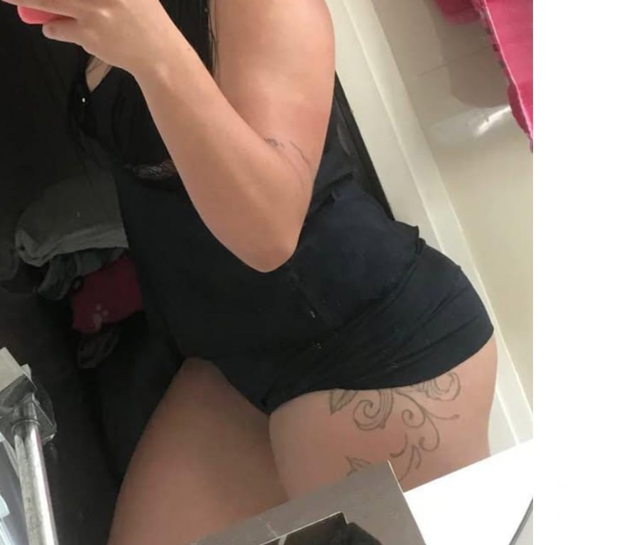 Garotas de programa Russas CE - Fotos para Isadora & Cia com local , (limoeiro e russas) .