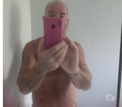 Encontros Casuais - Fotos para Procuro mulheres ou trans que curtem receber sexo oral