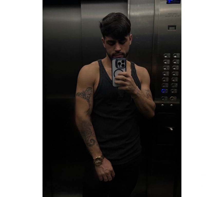 Acompanhantes masculinos Sao Paulo SP Bela Vista - Fotos para Robert, São Paulo