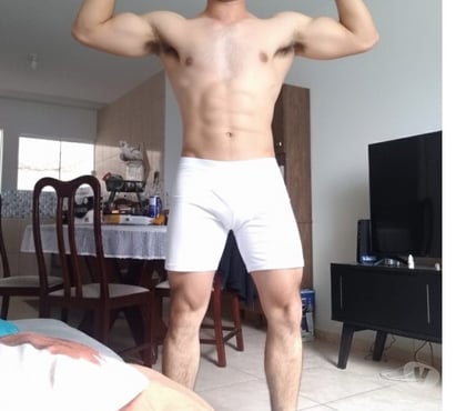 Acompanhantes Masculinos Boqueirão Curitiba PR - Fotos para GP DE LUXO 1,90 OLHOS VERDES