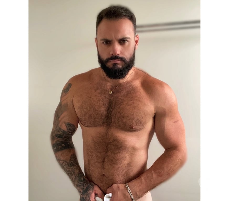 Acompanhantes masculinos Sao Paulo SP República - Fotos para SEU BARBEIRO E MASSAGISTA ✂️😋😈